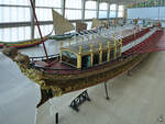 Diese königliche Barkasse wurde im Jahre 1778 wurde im Auftrag von Königin Maria I in Lissabon gebaut. 80 Ruderer sorgten und ein 1 Steuermann sorgten für den Vortrieb. (Museu De Marinha Lissabon, Januar 2017)
