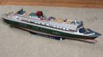 Modell Kreuzfahrtschiff Queen Mary 2, QM2 Ocean Liner; 1:400
