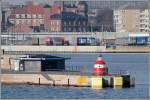 Das renovierte Molenfeuer Langelinie in Kopenhagen ist zwar nicht mehr in Betrieb, aber immer noch ein schner Blickfang beim Einlaufen. Aufnahmedatum: 30.03.2006