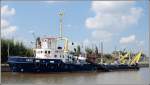 Die 1943 gebaute AKKE liegt am 12.08.2007 im Hafen von Brake. Das 46 m lange und 11,80 m breite Schiff wird heute als Wasserinjektionsgert mit einer maximalen Baggertiefe von 23 m eingesesezt. Die Pumpenleistung betrgt 2 x 240 kw.