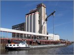 Die 1925 gebaute ZWAANTJE (ENI 02301140) liegt am 07.09.2016 bei Kellogg's in Bremen. Sie ist 84,71 m lang und 9,50 m breit. Heimathafen ist Urk in den Niederlanden. Frühere Namen: GELDERLAND 13, LEHAR, JANJA.