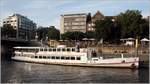Die 1925 gebaute GRÄFIN EMMA (ENI 04307030) liegt am 23.08.2017 an ihrem Anleger in Bremen. Sie ist 41,60 m lang, 6,50 m breit und bietet 250 Passagieren Platz. Heimathafen ist Bremen. Frühere Namen: RHEINFELDEN, SCHLOSS MUNZINGEN.