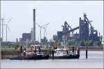 Die Schlepper STIER (der Bugsier), BLUMENTHAL, BRAKE und GROHN (der URAG) warten am Neustdter Hafen in Bremen auf den nchsten Einsatz. Im Hintergrund ist das Bremer Stahlwerk zu sehen. 12.05.2008