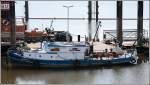 Die DELPHIN II hat ihren besten Tage anscheinend hinter sich. Auch ber die Nr. 5306890 und DH 5704 habe ich leider auch nichts ber das Boot herausgefunden. Aufgenommen am 12.05.2008 im Neutstdter Hafen in Bremen.