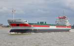Flevoborg, Cargo Schiff im Juli 2010 auf der Weser bei Bremerhaven.L:154,60m / B:17,20m / 475 TEU / 4500 kw / 15kn /2010 auf der Werft Ferus Smit in Leer gebaut / IMO 9419292 / Rufzeichen PBMH /