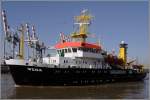 Die WEGA, ein Vermessungs-, Wracksuch- und Forschungsschiff des Bundesamtes fr Seeschifffahrt und Hydrographie, hat am 09.10.2010 die Nordschleuse in Bremerhaven verlassen.