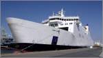 Bis vor kurzem war die TANGER EXPRESS (IMO 9112777) noch unter dem Namen METTE MOLS in Dnemark im Einsatz. Jetzt wird sie bei Bredo in Bremerhaven fr den Fhrverkehr zwischen Algeciras (Spanien) und Tanger (Marokko) umgebaut und berholt. Die TANGER EXPRESS wurde 1996 gebaut, ist 136 m lang, 24 m breit, hat eine GT von 14.379 und eine DWT von 4.030 t. Heimathafen ist seit kurzem Limassol (Zypern).