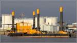 GERHARD heit dieser Stelzenponton der Fa. Colcrete von Essen. Er liegt am 17.02.2012 im Fischereihafen II von Bremerhaven. 