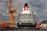 Heckansicht der QUEEN VICTORIA (IMO 9320556) whrend sie in der Lloyd Werft in Bremerhaven im Trockendock liegt. 11.10.2012