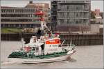 Der Seenotkreuzer MINDEN und Tochterboot MARGARETE steuert am 30.09.2007 den DGzRS-Liegeplatz in Bremerhaven an. Die Heimatstation der MINDEN ist List auf Sylt.