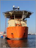 Die 2005 gebaute TOISA VALIANT (IMO 9274410) liegt am 02.02.2014 im Fischereihafen 2 in Bremerhaven. Sie ist 80,5 m lang, 18 m breit, hat eine GT von 3.408 und eine DWT von 3.500 t. Sie verfügt über ein dynamisches Positionierungssystem, einen 20 t-Kran und eine Helideck mit einem Durchmesser von 18,7 m. Heimathafen ist Nassau (Bahamas). 