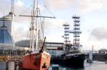 Eingerüstet bis zu den Masttoppen liegt der ehemalige Hochseebergungsschlepper  Seefalke  im Museumshafen in Bremerhaven. Der im Jahre 1924 auf der Geestemünder Tecklenborg-Werft gebaute Hochseebergungsschlepper „Seefalke“ war einst das Flaggschiff der Bremerhavener Bugsier-Reederei und für diese bis Ende der 1960er Jahre international im Einsatz.