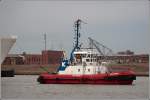 Der Schlepper DANIMARCA (IMO 8521139) am 05.09.2007 im abendlichen Einsatz in Bremerhaven. Die DANIMARCA ist 27 m lang, 9,10 m breit und hat eine GT von 250. Die beiden Maschinen leisten zusammen 2.370 kw.