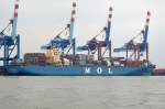 MOL  PRESENCE , Containerschiff , IMO 9444273 , Baujahr 2008 , 280 x 40m , TEU 4494 ,Bremerhaven 19.10.2015  