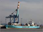 Die 2013 gebaute MAERKS PALERMO (IMO 9168207) liegt am 05.10.2015 an der Stromkaje in Bremerhaven. Sie ist 210 m lang und 32 m breit, hat eine GT/BRZ von 31.333, eine DWT von 38.250 t und eine Kapazität von 2.902 TEU. Heimathafen ist Rotterdam (Niederlande). Frühere Namen: P&O NEDLLOYD AUCKLAND, LYKES PIONEER.