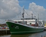 . Museumsschiff GERA ROS 223, Fischereimotorschiff vom Typ Seitentrawler; gebaut 1961 von der Peene-Werft in Wolgast; in Bremerhaven; Schiffsdaten: L 65,55 m; B 10,3 m; Tg max 5,64 m; Maschinen Leistung 1420 Ps; max 13,2 kn (24 km/h). Seit dem 27. Juni 1993 ist das Museumsschiff im Hafen von Bremerhaven für Besucher zugänglich.  03.05.2016