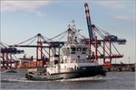 Die 2000 gebaute JADE (IMO 9212278) der URAG fährt hier am 31.07.2016 die Stromkaje in Bremerhaven entlang. Die JADE ist 33 m lang, 12,5 m breit und wird von zwei Maschinen mit je 2.500 kw angetrieben. Heimathafen ist Bremen.