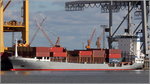 Die 1996 gebaute BF FORTALEZA (IMO 9130432) liegt am 05.10.2016 an der Stromkaje in Bremerhaven. Sie ist 121,85 m lang und 18,20 m breit, hat eine GT/BRZ von 7,202, eine DWT von 7.202 t und eine Kapazitt von 700 TEU. Heimathafen ist Limassol (ZYPERN). Frhere Namen: PARTNERSHIP, YVETTE, CITY OF LISBON, CLARA, CARLA, WEC RUBENS.