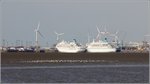 Die Kreuzfahrtschiffe AMADEA (li., IMO 891362) und ALBATROS (IMO 7304314) der Phönix Reisen liegen am 27.09.2016 am Columbus Cruise Center Bremerhaven. 