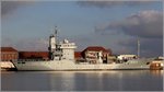 Der Tender A 513 RHEIN liegt am 11.11.2016 im Fischereihafen 2 in Bremerhaven.