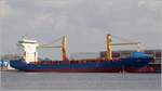 Die 2007 gebaute SAMBA (IMO 9428205) liegt am 02.04.2017 im Fischereihafen II in Bremerhaven. Sie ist 129,65 m lang und 20,83 m breit, hat eine GT/BRZ von 7.584, eine DWT von 8.199 t und eine Kapazität von 698 TEU. Heimathafen ist St. John'S (Antigua and Barbuda). Früherer Name: ICE SUN.