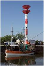 Der kleine Krabbenkutter ABh2 STEINBOCK liegt unterhalb des Oberfeuers Fischereihafen im Fischereihafen I in Bremerhaven. 19.06.2017