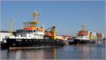 Die Forschungsschiffe ATAIR (IMO 8521426) und WEGA (IMO 8901054) des Bundesamtes für Seeschifffahrt und Hydrographie liegen im Fischereihafen 1 in Bremerhaven. 01.10.2017