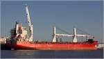 Die 2008 gebaute JENNIFER H (IMO 9359961) ist 139,94 m lang und 21,78 m breit. Die GT/BRZ beträgt 9.938, die DWT 12.633 t. Sie kann auch 702 TEU transportieren. Heimathafen ist Majuro Marshall Islands. Frühere Namen: SAFMARINE ANITA, SAFMARINE ANDISA, SCL ANDISA. Bremerhaven, 02.01.2019.