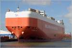 Die 2006 gebaute TOMBARRA (IMO 9319753) liegt in Bremerhaven. Sie ist 199,99 m lang und 32,29 m breit, hat eine GT/BRZ von 61.321, eine DWT von 19.628 t und bietet 6.400 Fahrzeugen Platz. Heimathafen ist Valletta (Malta). 13.09.2019