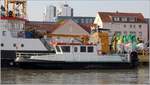 Das Vermessungsschiff NADIR des WSA Weser-Jade-Nordsee liegt am Tonnenhof des WSA in Bremerhaven. Die NADIR ist 15,72 m lang und 4,45 m lang, der Tiefgang beträgt 1 m. Heimathafen ist Bremen.