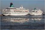 Die beiden Phoenix-Kreuzfahrtschiffe ARTANIA (IMO 8201480) und AMADEA (IMO 8913162) liegen coronabedingt z.Z. im Kaiserhafen III in Bremerhaven auf. Das gebrochenes Eis die Wasseroberfläche bedeckt, gab es in Bremerhaven zuletzt im Jahr 2010. 13.01.2021 