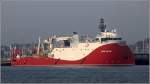 Die 2014 gebaute SIEM MOXIE (IMO 9676216) liegt am 20.09.2014 in Cuxhaven. Dieser Offshore-Versorger ist 74 m lang, 17 m breit, hat eine GT von 4.367 und eine DWT von 2.835 t. Heimathafen ist Kristiansand (Norwegen).