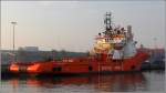 Die 1986 gebaute NORMAND SKARVEN (IMO 8501103) liegt am 20.09.2014 in Cuxhaven. Dieser Hochseeschlepper und Offshore-Versorger ist 80 m lang, 18 m breit, hat eine GT/BRZ von 3.149 und eine DWT von 2.500 t. Die Maschinenleistung beträgt 9.684 kw, der Pfahlzug 156 t. Heimathafen ist Skudeneshavn (Norwegen). Frührere Name: TROMS SKARVEN.