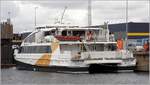Die 1999 gebaute ADLER CAT (IMO 9199725) liegt am im Neuen Fischereihafen von Cuxhaven. Sie ist 30 m lang, 10,6 m breit und kann 224 Passagiere befördern. Heimathafen ist Hörnum auf Sylt. Früherer Name: RENØY. 08.07.2019