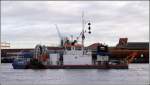 Das 1994 gebaute Wasserinjektionsgert NJRD ist am 22.12.2008 im Hafen von Cuxhaven im Einsatz. Lnge: 28 m, Breite: 8 m.