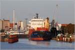 Die 2011 gebaute BBC EVEREST (IMO 9508407) verlässt die Große Seeschleuse in Emden. Das Mehrzweckschiff ist 125,79 m lang und 22,30 m breit, hat eine GT/BRZ von 8.255 und eine DWT von 9.310 t. Heimathafen ist Leer. 22.09.2019