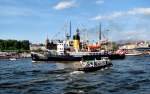 Dampfeisbrecher  Stettin  beim 280.Hafengeburstag 2009 in Hamburg.
Erbaut 1933 - Stettiner Oderwerke. Lg. 51,75 m - Br.13,43 m - Tiefgang 5,40 m - 2000 Ps  Heimathafen Hamburg