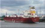 Hamburg am 11.7.09, Die SONGA RUBY am Pier einer Tankreinigungsfirma an der Rethe. (2008 i S-Korea gebaut, 144 m lang u 17.604 tdw)