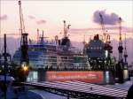  MS EUROPA wird 10 Jahre jung - die schönste Yacht der Welt zu Welnesstagen im Dock ; Hamburg, Dock 10 Blohm + Voss; 12.09.2009  