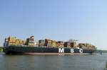  MSC ROSA M  Hamburg am 26.04.2011 
completion year: 2010 
maximum speed (Kn): 24,1 
overall length (m): 365.50 