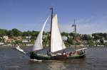 Der Besan Ewer  Hiskeline von Norderney  (Baujahr 1895)am 6.05.2011 auf dem 822 Hafengeburstag in Hamburg.Ein Plattbodenschiff braucht keinen Hafen...Habe leider keine Daten. 