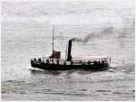 Der Dampfschlepper  Woltmann  (1904) unter Dampf im Hamburger Hafen, am 18.08.2007