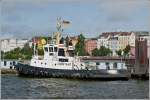 Schubschlepper Constant, Flagge DE, IMO 8701090, MMSI 211283410, L 28 m , B 9 m, aufgenommen während einer Hafenrundfahrt im Hafen von Hamburg.