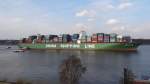 CSCL STAR  Containerschiff    27.02.2014   Rüschpark

366.07 x 51,20 m    14074 TEU




