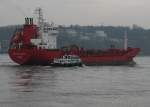 MS Else Maria Theresa der Lotse geht an Bord
23.11.2007 auf der Elbe bei Teufelsbrck