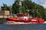 Das Feuerlöschboot Branddirektor Krüger im Hamburger Hafen am 20.06.2015...