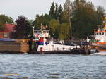 MAX (ENI 04805090) am 27.5.2016, Hamburg, Elbe vor Blohm+Voss Dock Elbe 17 /  Ex-Namen: BIZON-O-26, ARTEVELDE, DONAU STAR VII  /  Schubschiff / Lüa 20,8 m, B 8,43 m, Tg 1,6 m / 2 Detroit-Diesel,