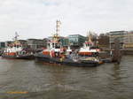 BUGSIER 11 (4) (IMO 9800348) am 16.3.2017, Hamburg, Elbe, Schlepperponton Neumühlen /
ASD (Azimuth Stern Drive), offshore-, salvage-, and firefighting-services Tug, für Tiefsee-, Küsten- und Hafen-Schleppdienste  /  BRZ 499 / Lüa 32 m, B 12,5 m, Tg 6 m / 2 Diesel, ABC Typ 12 DZC 1000-168-A, ges. 5.000 kW (6.800 PS), 2x Schottel SRP 4000 CP, 14 kn, Pfahlzug 85,5 t, max. 88 t  / gebaut bei Bogazici-Werft in Istanbul, Indienststellung  Oktober 2016  /
