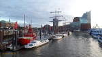 Hamburg am 26.11.2018: Blick in den Sportboothafen 