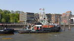 BUGSIER 6 (4) (IMO 9376218) am 23.4.2019, Hamburg, Elbe, Schlepperponton Neumühlen /

Rotor-Schlepper / GT 380  / Lüa 28,3 m, B 11,5 m, Tg 5,95 m / 3 Wärtsilä 8 L 20,  ges. 4.800 kW (6526 PS), 3 Azimuth Propeller in Kort-Düse, 12 kn, Pfahlzug 83,4 t / gebaut 2007 bei ASL Shipyard Pte Ltd, Singapore
